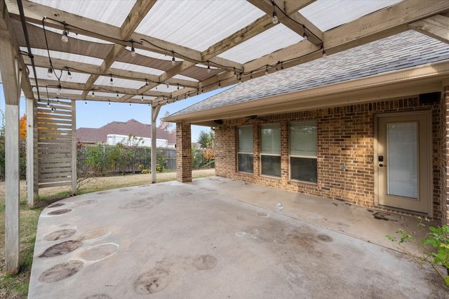 1200 Thicket Drive, Mansfield, TX 76063