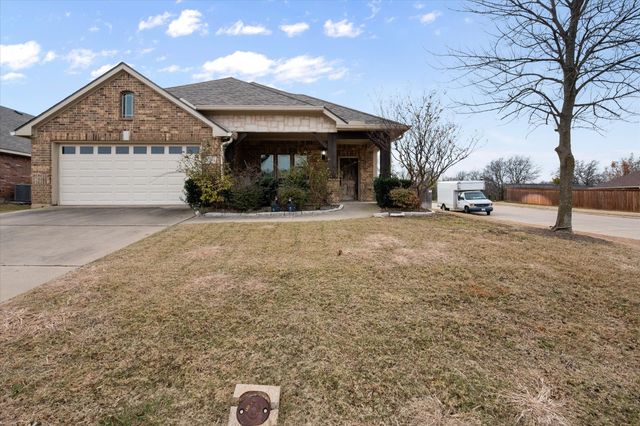 1200 Thicket Drive, Mansfield, TX 76063