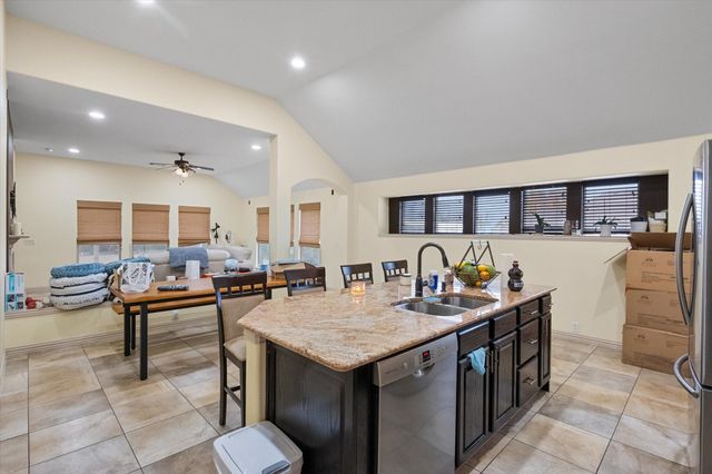 1200 Thicket Drive, Mansfield, TX 76063