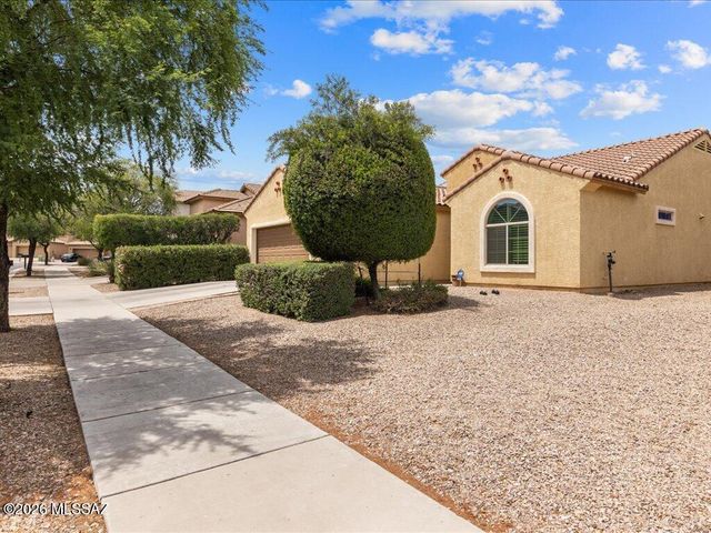 10815 E Deep Sky Drive, Tucson, AZ 85747