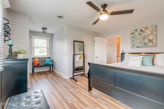 8121 Highway 11w, Rogersville, TN 37857