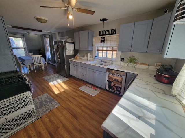 20 Walnut Street, Concord, NH 03303