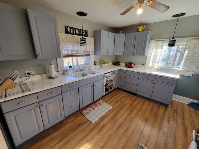 20 Walnut Street, Concord, NH 03303