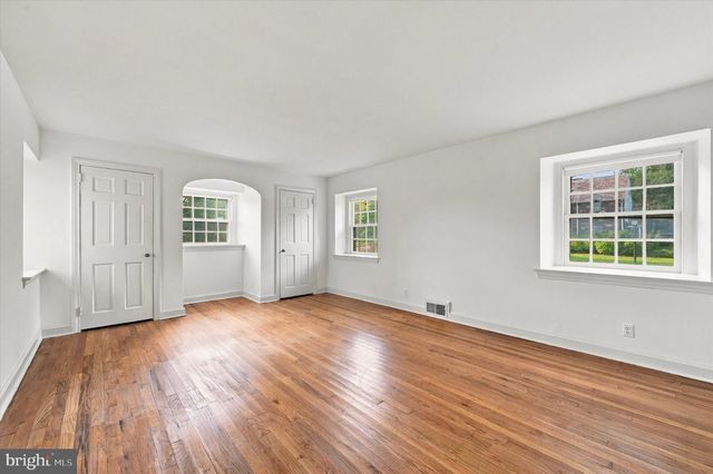 122 GRASMERE RD, Bala Cynwyd, PA 19004
