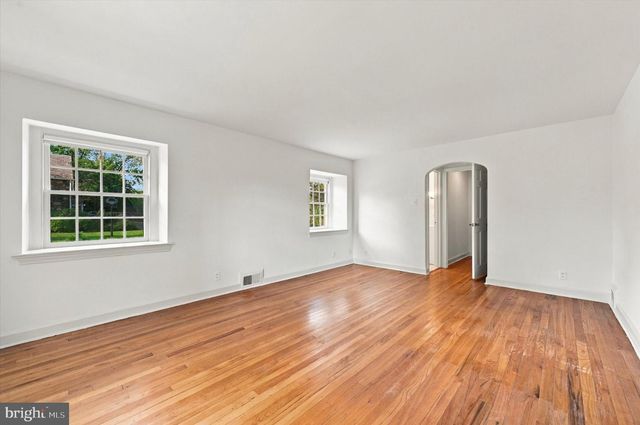 122 GRASMERE RD, Bala Cynwyd, PA 19004