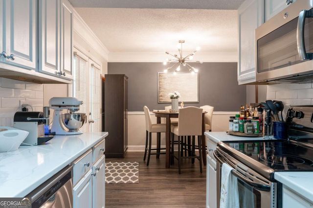6900 Roswell Road N13, Sandy Springs, GA 30328