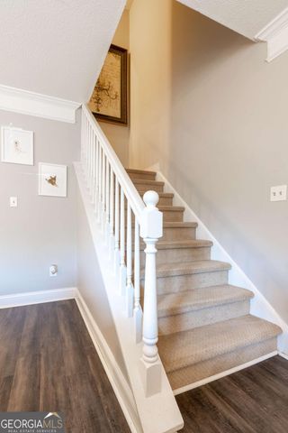 6900 Roswell Road N13, Sandy Springs, GA 30328