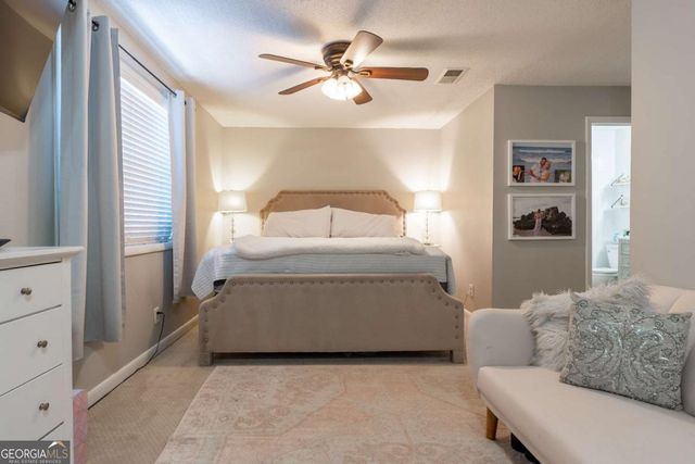 6900 Roswell Road N13, Sandy Springs, GA 30328