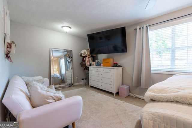 6900 Roswell Road N13, Sandy Springs, GA 30328