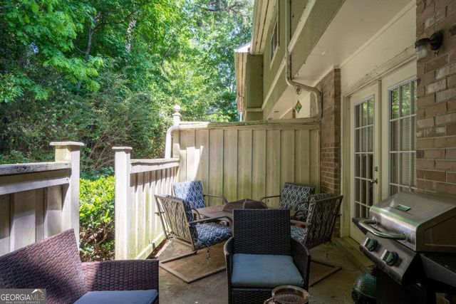 6900 Roswell Road N13, Sandy Springs, GA 30328