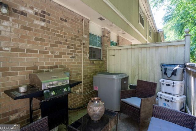 6900 Roswell Road N13, Sandy Springs, GA 30328