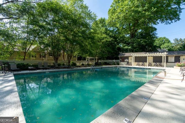 6900 Roswell Road N13, Sandy Springs, GA 30328