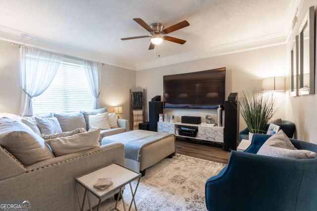 6900 Roswell Road N13, Sandy Springs, GA 30328