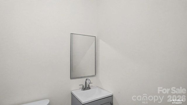 634 Kentbrook Drive, Charlotte, NC 28213