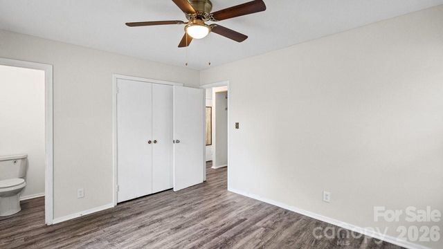 634 Kentbrook Drive, Charlotte, NC 28213