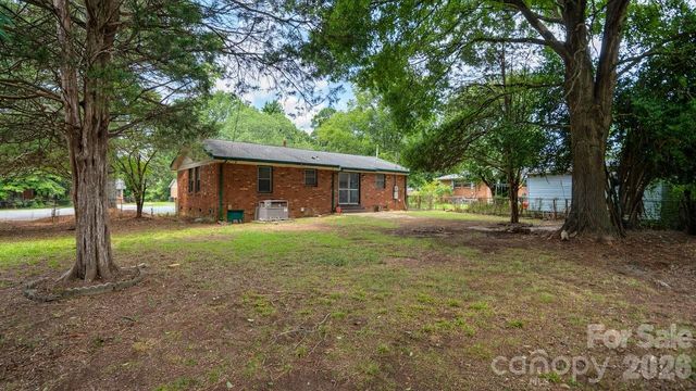 634 Kentbrook Drive, Charlotte, NC 28213