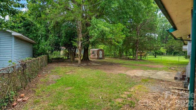 634 Kentbrook Drive, Charlotte, NC 28213