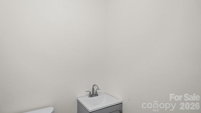 634 Kentbrook Drive, Charlotte, NC 28213