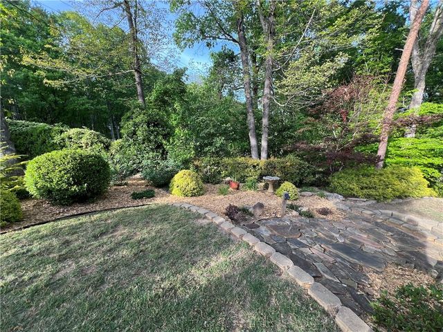 3661 Grandview Drive, Gainesville, GA 30506
