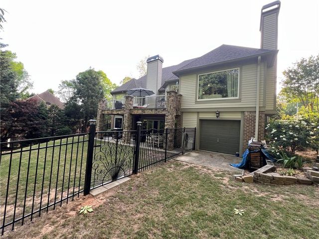 3661 Grandview Drive, Gainesville, GA 30506