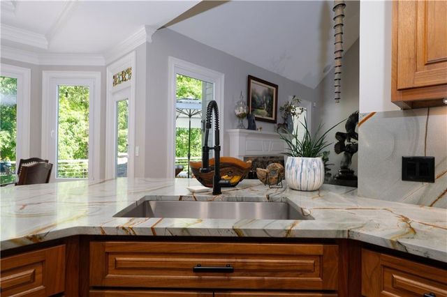 3661 Grandview Drive, Gainesville, GA 30506
