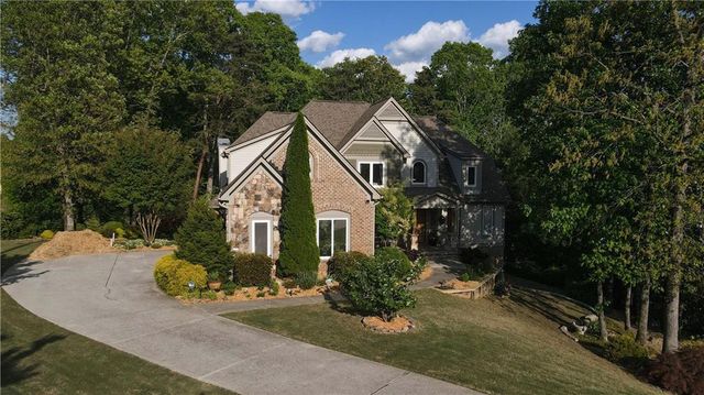 3661 Grandview Drive, Gainesville, GA 30506