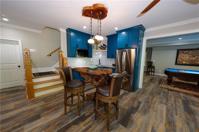 3661 Grandview Drive, Gainesville, GA 30506