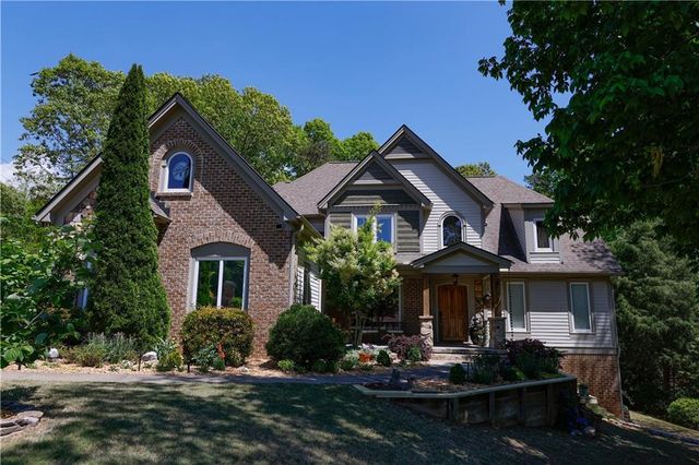 3661 Grandview Drive, Gainesville, GA 30506