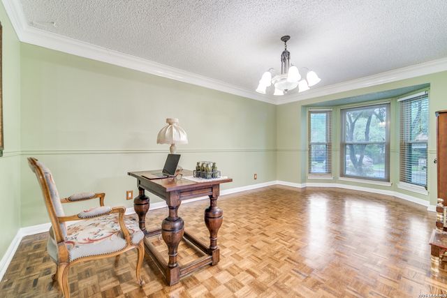 13058 N HUNTERS CIR, San Antonio, TX 78230