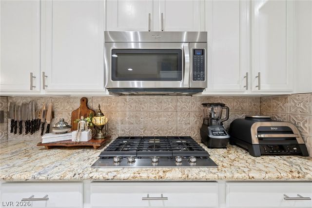 11151 Golden Aster Avenue, Las Vegas, NV 89135