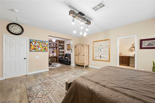 11151 Golden Aster Avenue, Las Vegas, NV 89135
