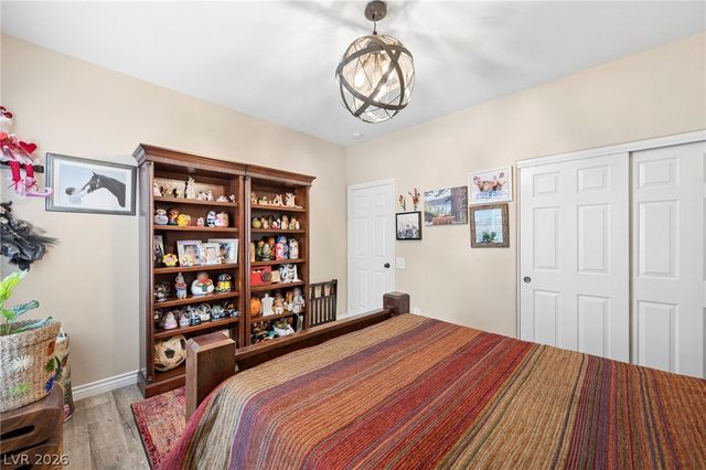 11151 Golden Aster Avenue, Las Vegas, NV 89135