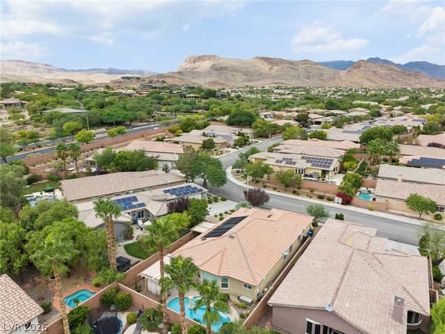 11151 Golden Aster Avenue, Las Vegas, NV 89135