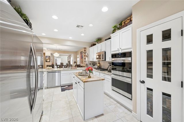 11151 Golden Aster Avenue, Las Vegas, NV 89135