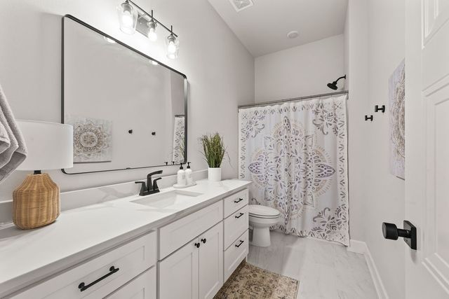 4 Moreton Lane, Bella Vista, AR 72714