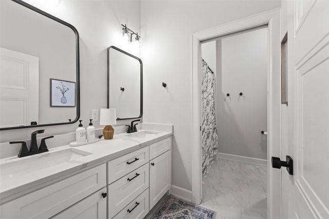 4 Moreton Lane, Bella Vista, AR 72714
