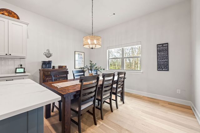 4 Moreton Lane, Bella Vista, AR 72714