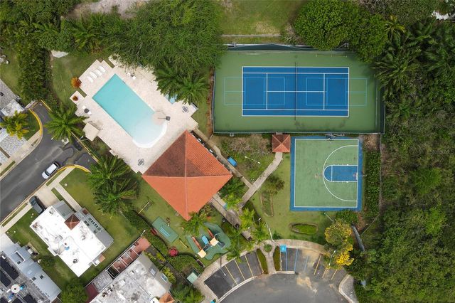 16 CIELO PERLA STREET, Vega Alta, PR 00692