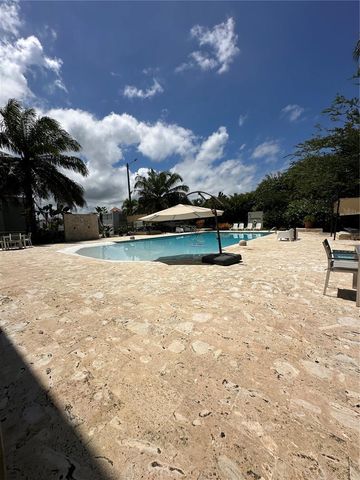 16 CIELO PERLA STREET, Vega Alta, PR 00692