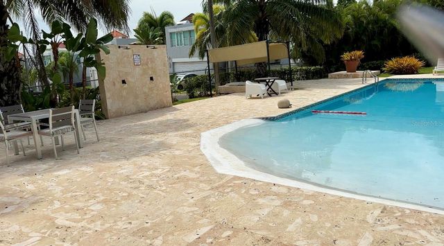 16 CIELO PERLA STREET, Vega Alta, PR 00692