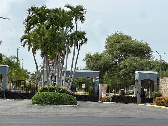 16 CIELO PERLA STREET, Vega Alta, PR 00692