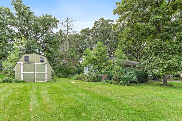 1713 Oak Street, Spring Grove, IL 60081