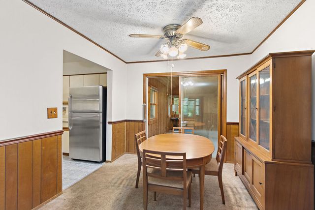 1713 Oak Street, Spring Grove, IL 60081