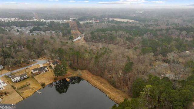 4194 Rocky Ledge Way, Snellville, GA 30039