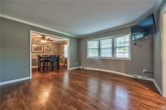 10717 McGee Street, Kansas City, MO 64114