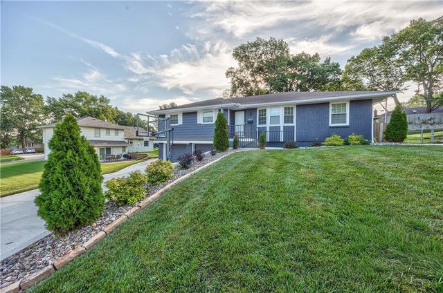 10717 McGee Street, Kansas City, MO 64114