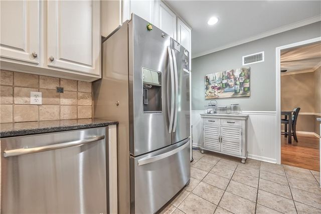 10717 McGee Street, Kansas City, MO 64114