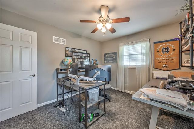 10717 McGee Street, Kansas City, MO 64114