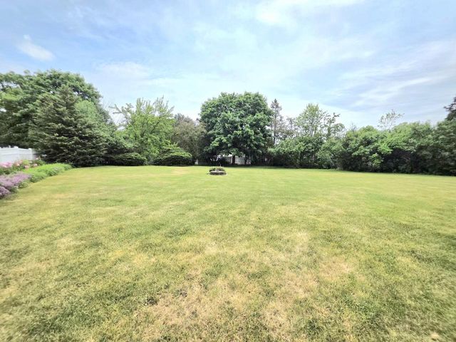 711 Giddings AVENUE, Sheboygan Falls, WI 53085