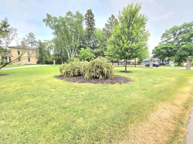711 Giddings AVENUE, Sheboygan Falls, WI 53085